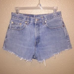 Doing some fall cleaning, check out my closet!